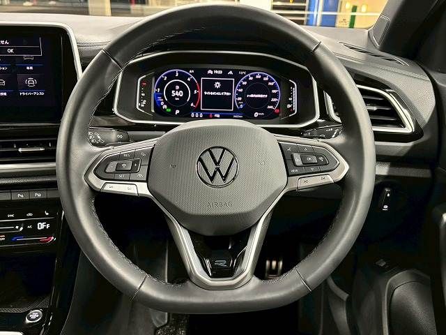 VOLKSWAGEN T-ROC 2024 Image 31