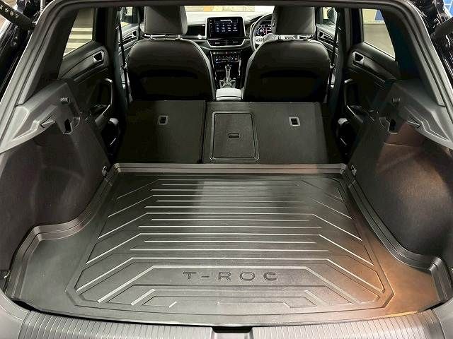 VOLKSWAGEN T-ROC 2024 Image 31