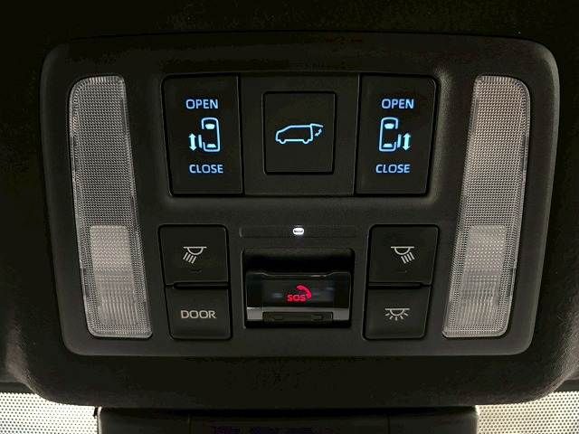 TOYOTA NOAH HYBRID 2023 Image 31