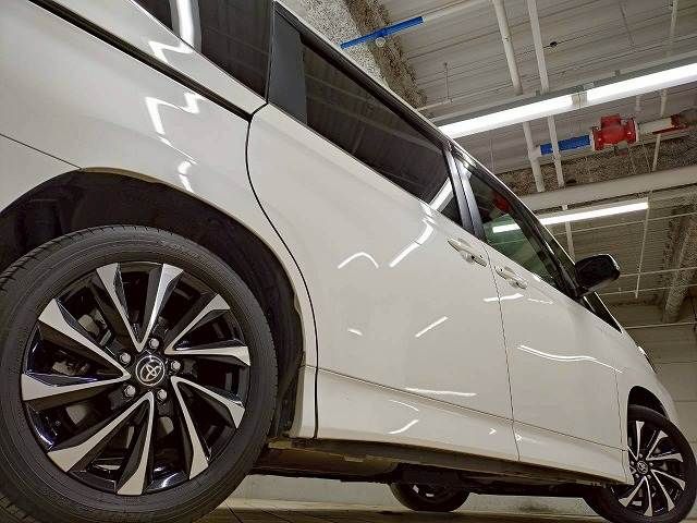 TOYOTA NOAH HYBRID 2023 Image 31