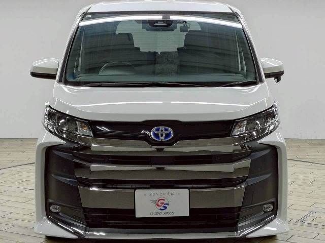 TOYOTA NOAH HYBRID 2023 Image 31