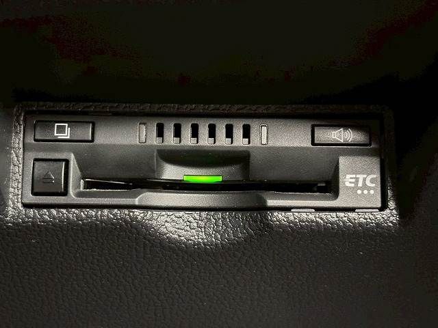 TOYOTA PRIUS 2021 Image 31