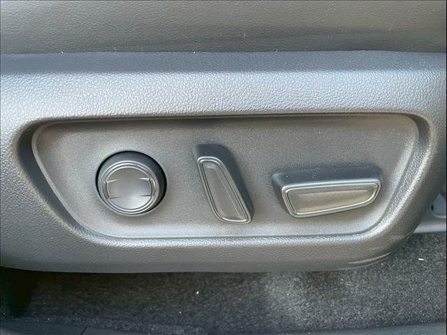 TOYOTA RAV4 HYBRID 4WD 2026 Image 31