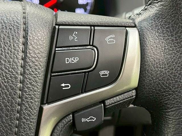 TOYOTA CROWN SEDAN HYBRID 2013 Image 31