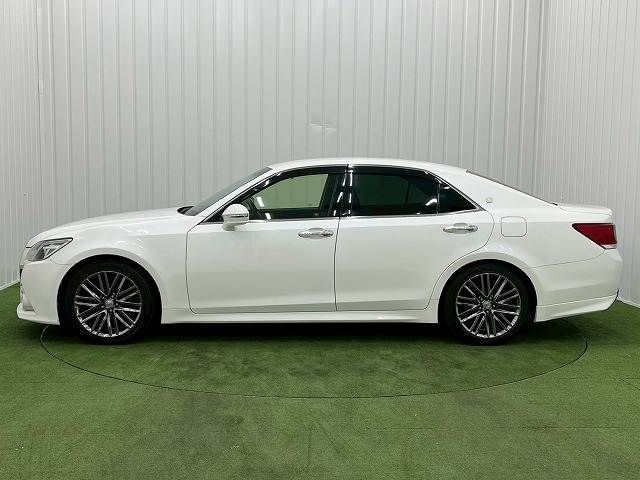 TOYOTA CROWN SEDAN HYBRID 2013 Image 31