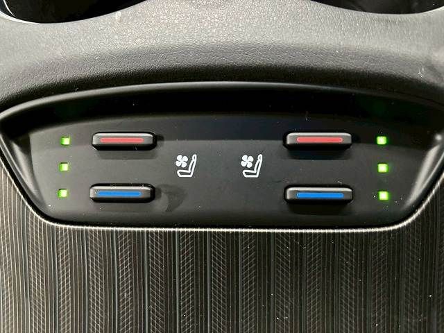 TOYOTA HARRIER 2WD 2023 Image 31