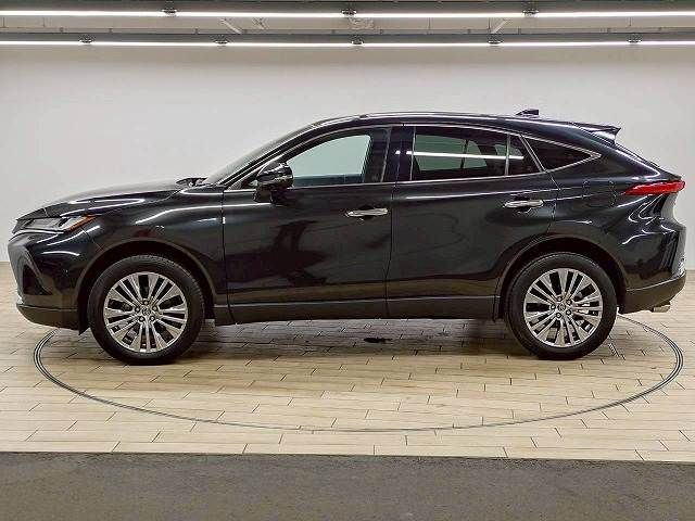 TOYOTA HARRIER 2WD 2023 Image 31
