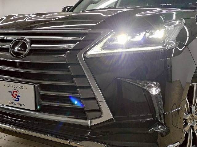 TOYOTA LEXUS LX570 AWD 2015 Image 31