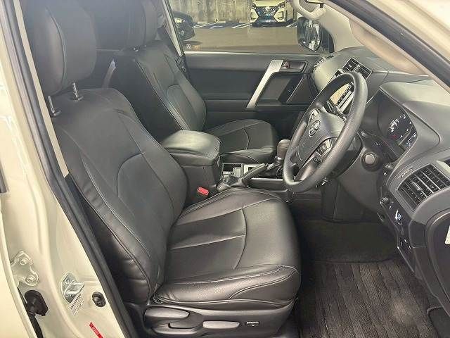 TOYOTA LANDCRUISER PRADO 2020 Image 31