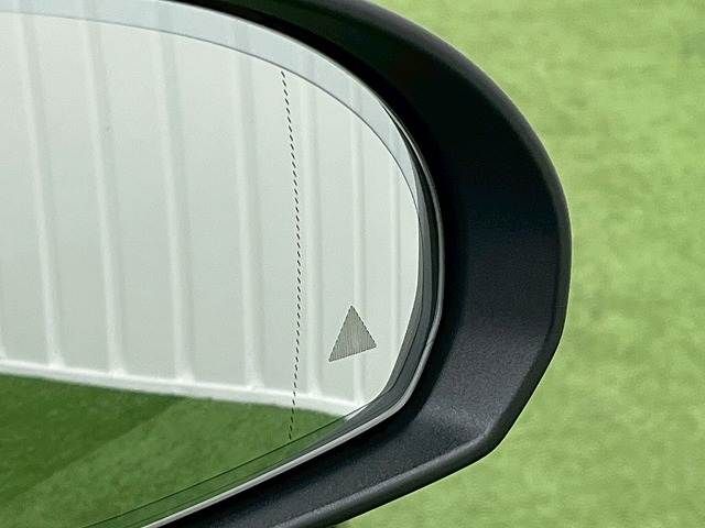 MERCEDES BENZ C CLAS 2022 Image 31