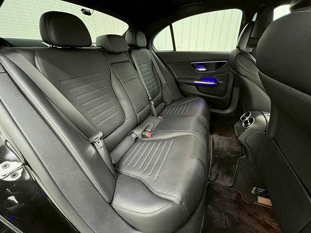 MERCEDES BENZ C CLAS 2022 Image 31