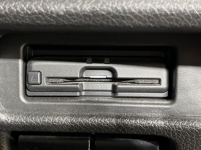 NISSAN X-TRAIL 2WD 2019 Image 31