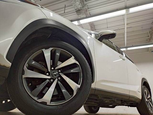 TOYOTA LEXUS NX300H 2018 Image 31