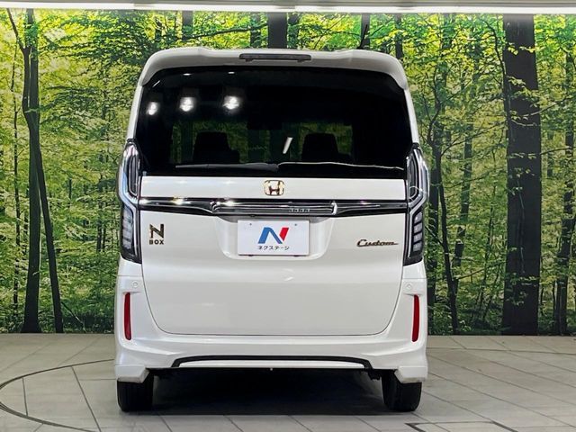 HONDA N BOX CUSTOM 2017 Image 31