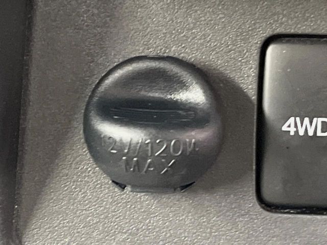 DAIHATSU HIJET TRUCK 4WD 2016 Image 31