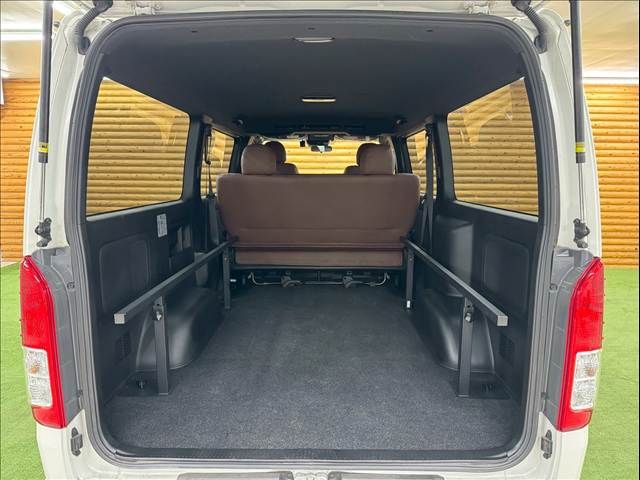 TOYOTA HIACE VAN 2WD 2019 Image 31