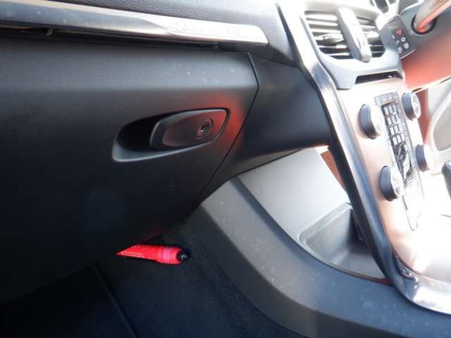 VOLVO V40 CROSS COUN 2014 Image 31