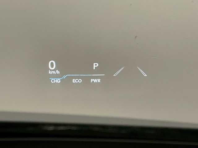 TOYOTA LEXUS UX250H 2018 Image 31