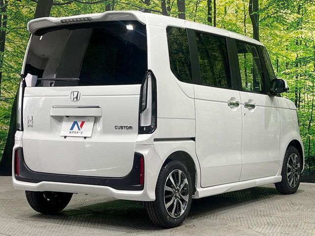 HONDA N BOX CUSTOM 2026 Image 31