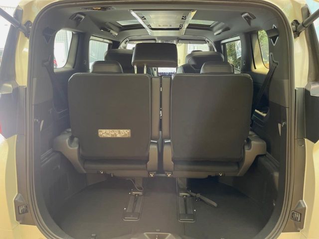 TOYOTA ALPHARD HYBRID 2023 Image 31