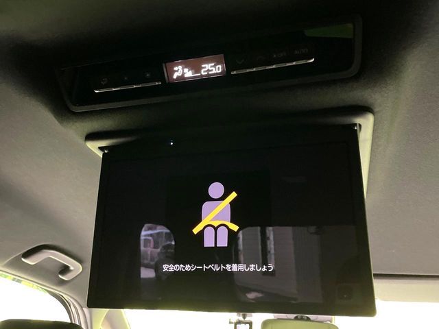 TOYOTA VOXY HYBRID 2023 Image 31