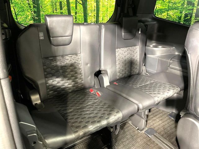 TOYOTA VOXY HYBRID 2023 Image 31