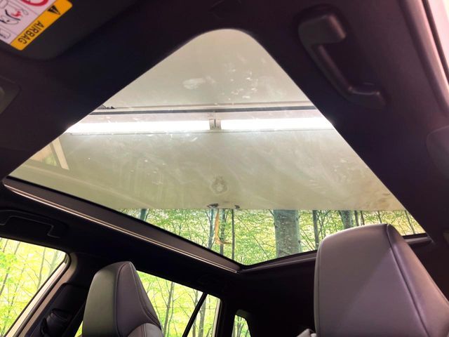 TOYOTA COROLLA CROSS HYBRID 2025 Image 31