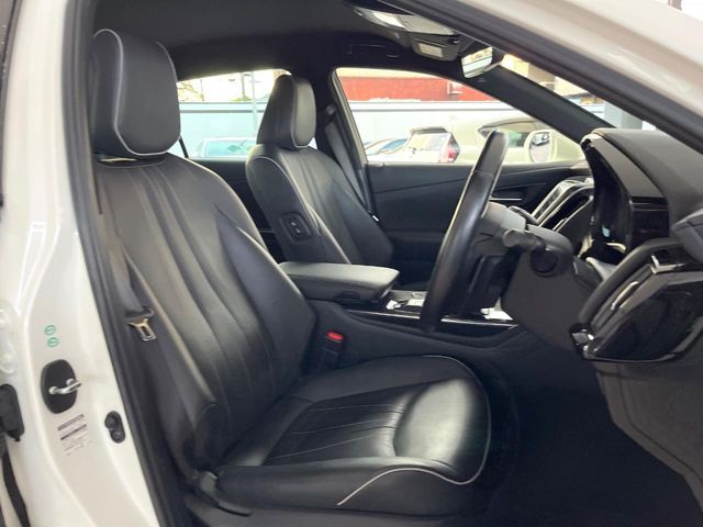 TOYOTA CROWN SEDAN HYBRID 2018 Image 31