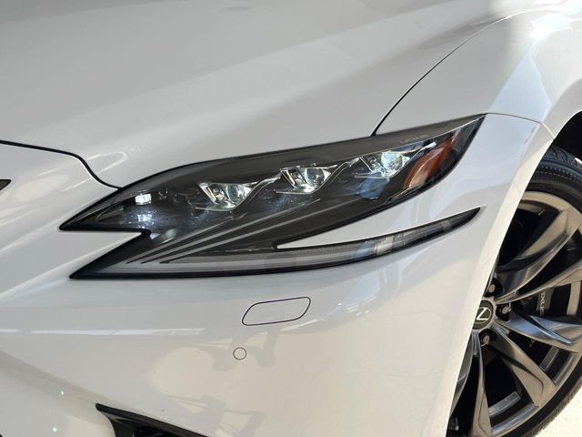 TOYOTA LEXUS LS500H 4WD 2017 Image 31