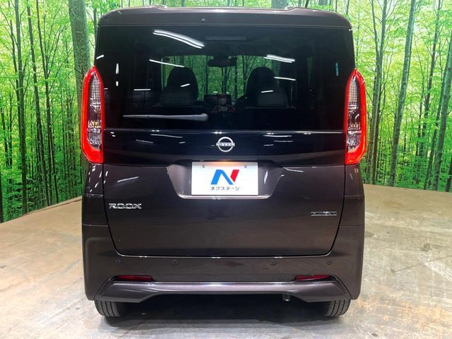 NISSAN ROOX 2024 Image 31