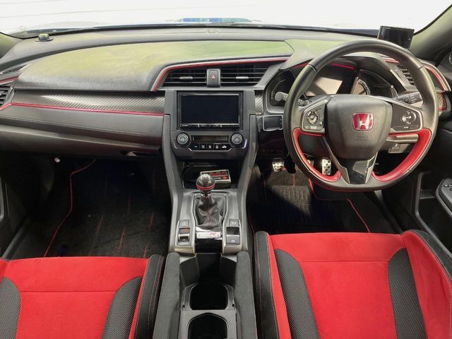 HONDA CIVIC HATCHBACK 2019 Image 31