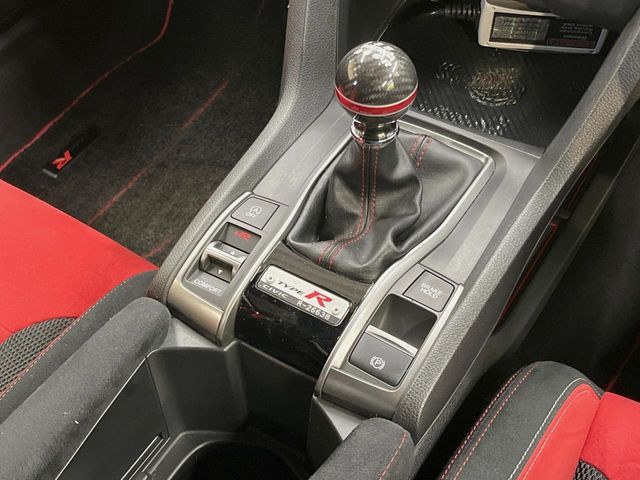 HONDA CIVIC HATCHBACK 2019 Image 31