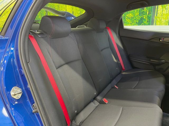 HONDA CIVIC HATCHBACK 2019 Image 31