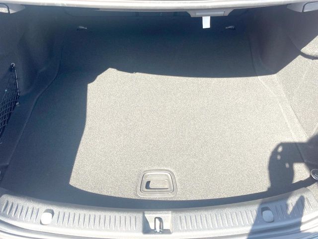 MERCEDES BENZ E CLAS 2016 Image 31