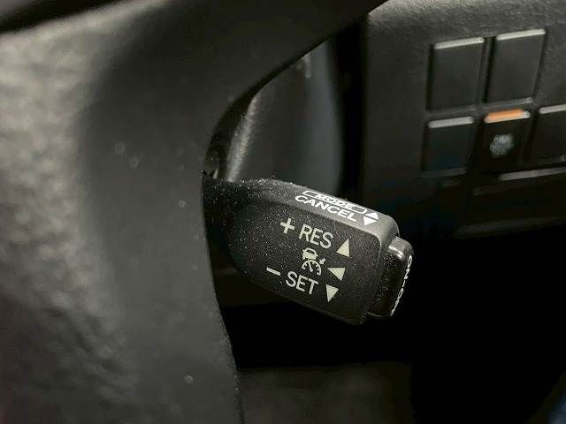 TOYOTA VELLFIRE 4WD 2017 Image 31