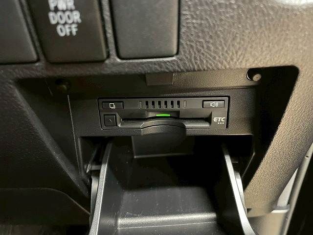 TOYOTA VELLFIRE 4WD 2017 Image 31