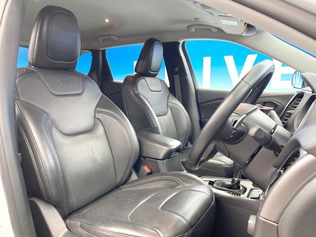 JEEP CHEROKEE 2019 Image 31