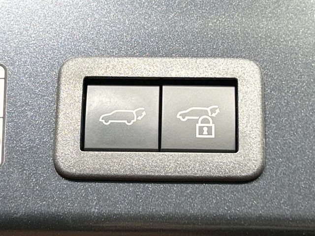 TOYOTA COROLLA CROSS HYBRID 2025 Image 31