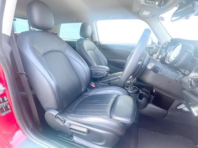 BMW MINI COOPER S 2019 Image 31