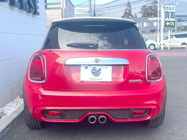 BMW MINI COOPER S 2019 Image 31