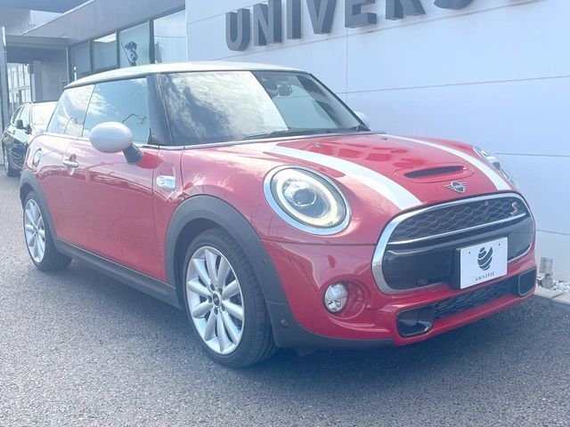 BMW MINI COOPER S 2019 Image 31