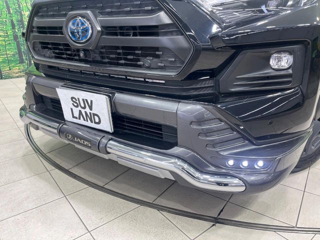 TOYOTA RAV4 HYBRID 4WD 2022 Image 31