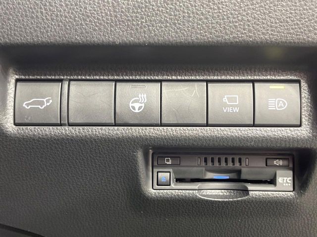 TOYOTA RAV4 HYBRID 4WD 2022 Image 31