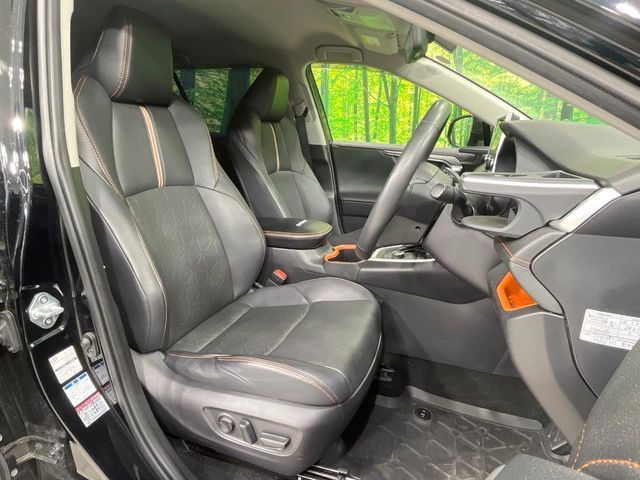 TOYOTA RAV4 HYBRID 4WD 2022 Image 31