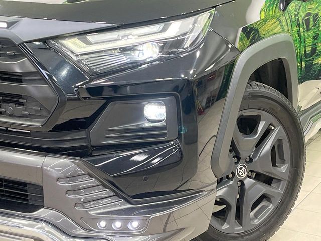 TOYOTA RAV4 HYBRID 4WD 2022 Image 31