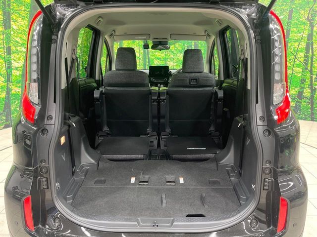 TOYOTA SIENTA HYBRID 2025 Image 31