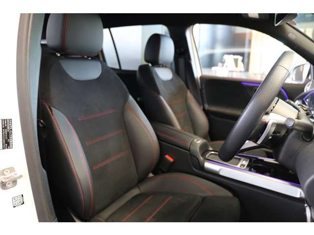 MERCEDES BENZ GLB 2025 Image 31