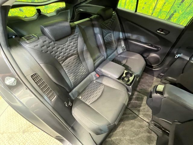 TOYOTA PRIUS PHV 2017 Image 31