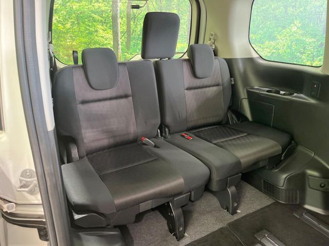 NISSAN SERENA  S-HYBRID 2018 Image 31