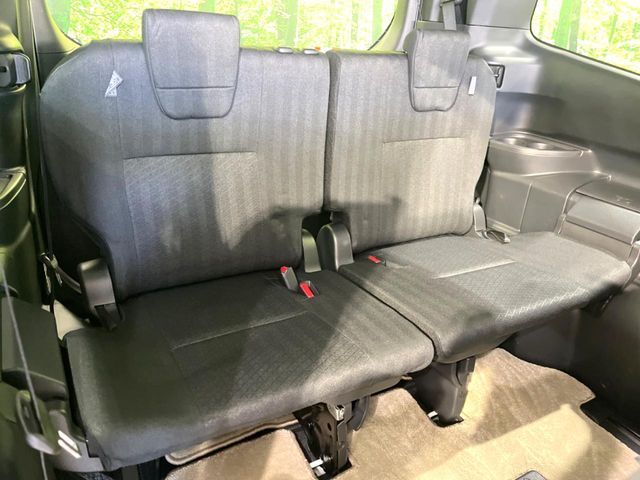 TOYOTA NOAH 2023 Image 31